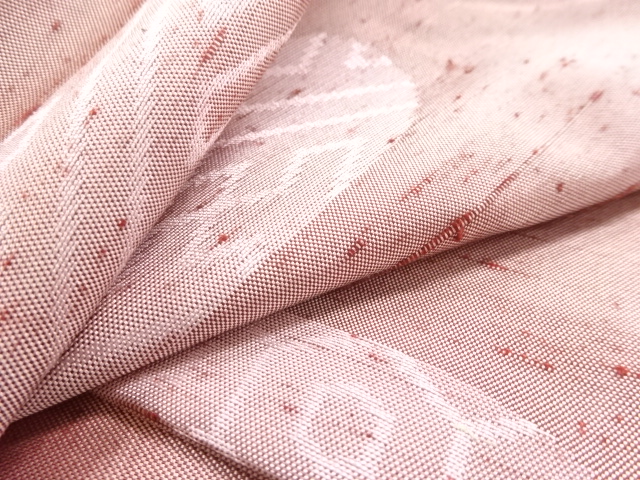  アンティーク　霞に古典柄織出し手織り節紬着物